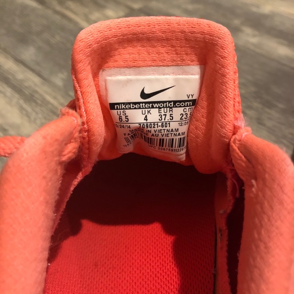 Nike flex 2015 run running shoes 🏃🏼‍♀️ - Picture 3 of 4